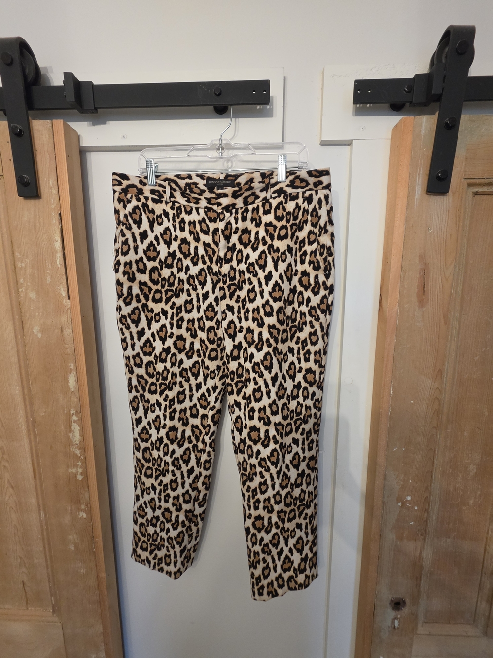 Banana Republic Leopard Print Cropped Pants - Beige & Black (12)